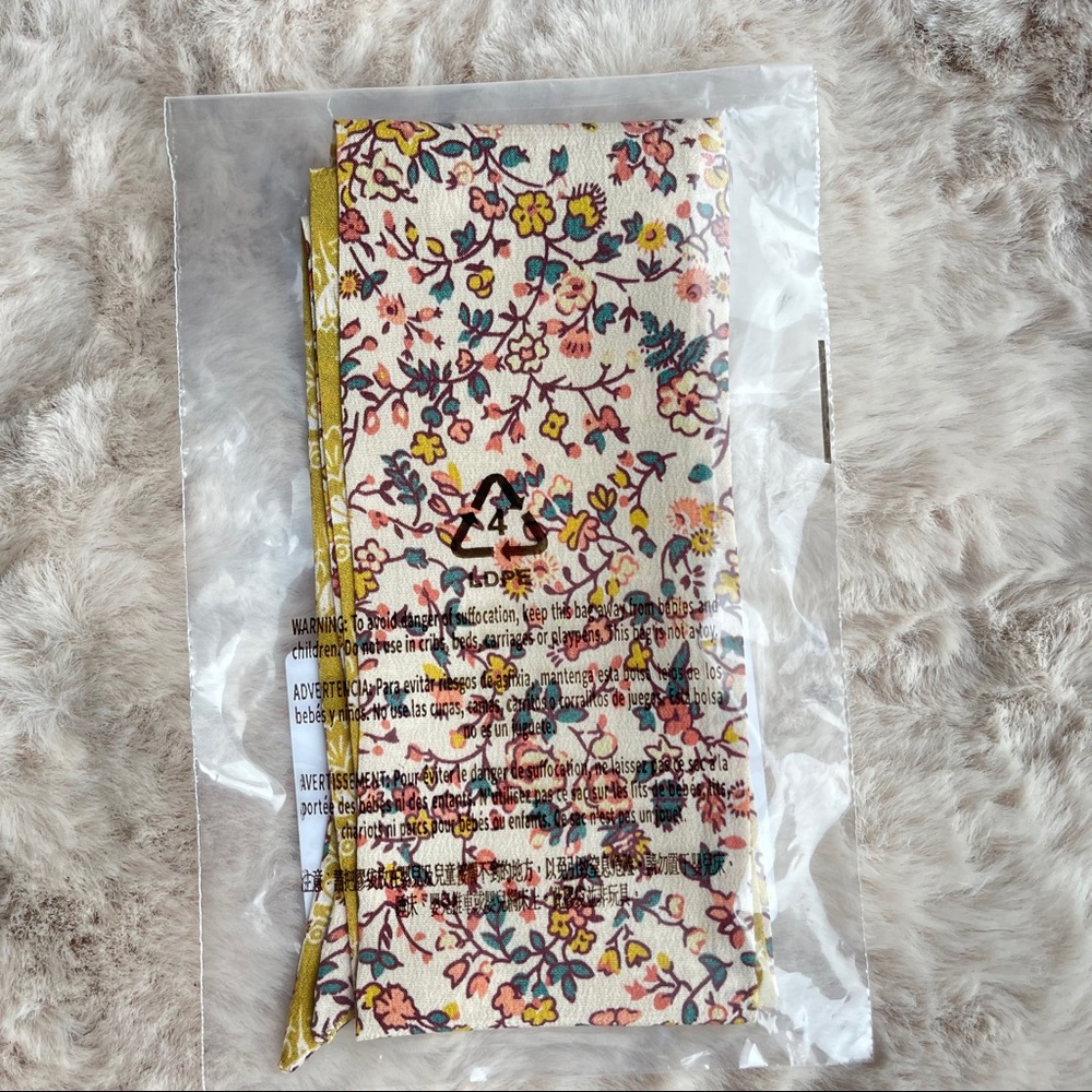 Madewell Silk Skinny Bandana - Picture 2 of 3